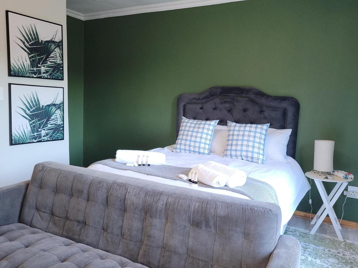 Ayana Bnb Bloemfontein Buitenkant foto